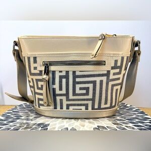 Spartina Geometric Cream and Gray shoulder Bag with Modern Design